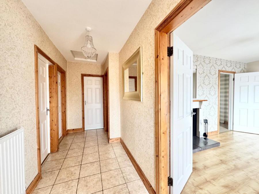 4 Kirk Crescent