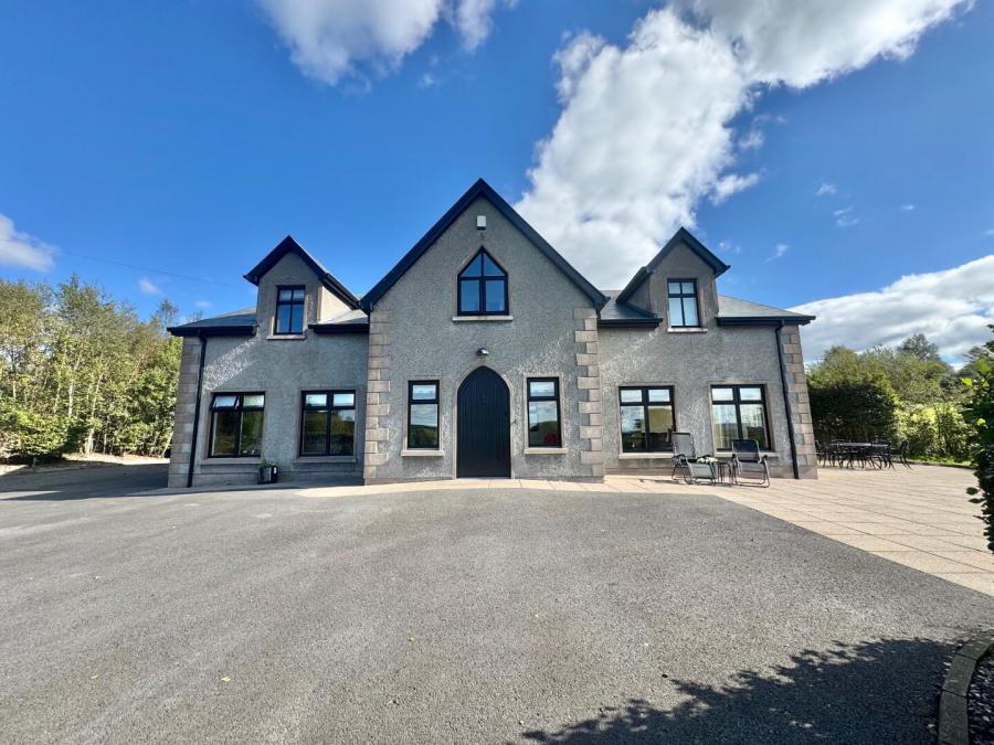23 Tattynure Road