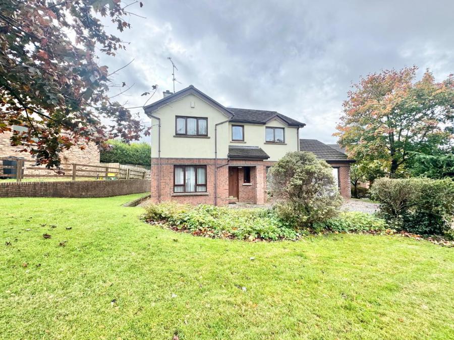 19 Castle Oaks