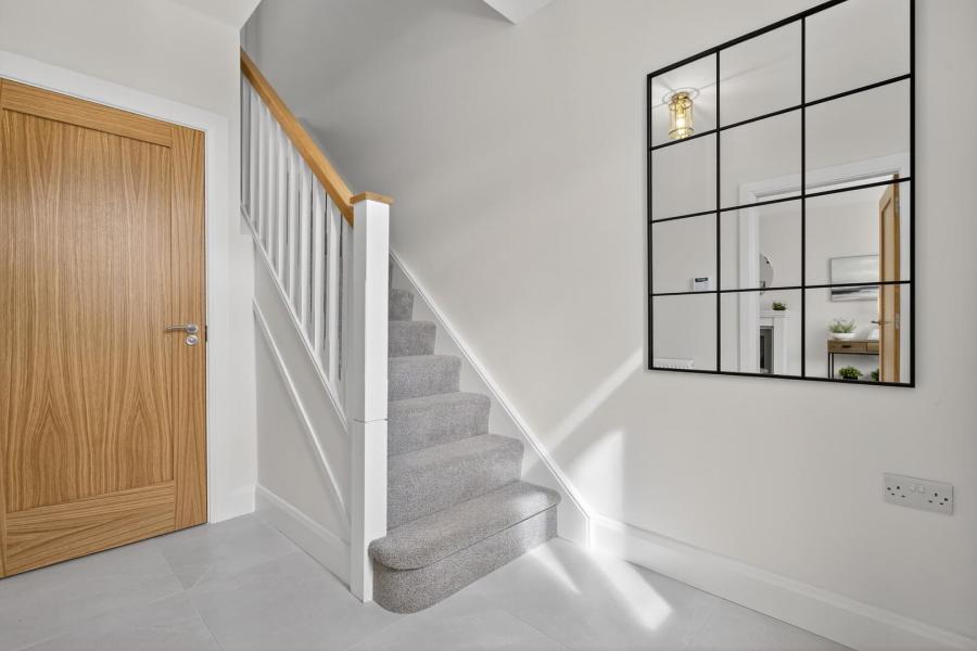 40, (With Sunroom), Camowen