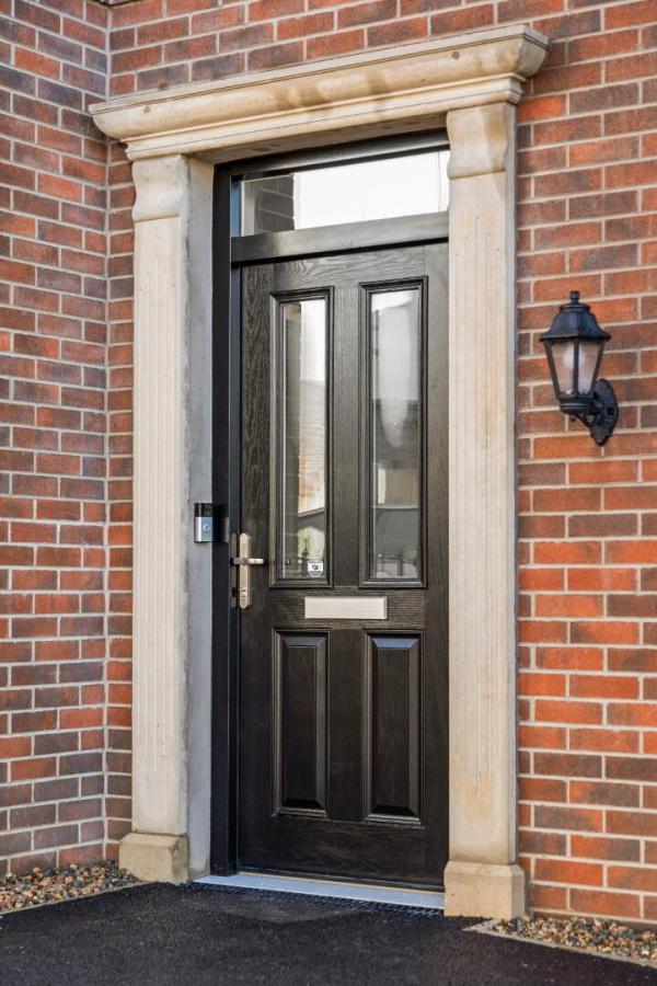 36, (With Sunroom), Camowen