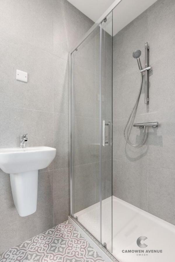 47, (With Sunroom), Camowen