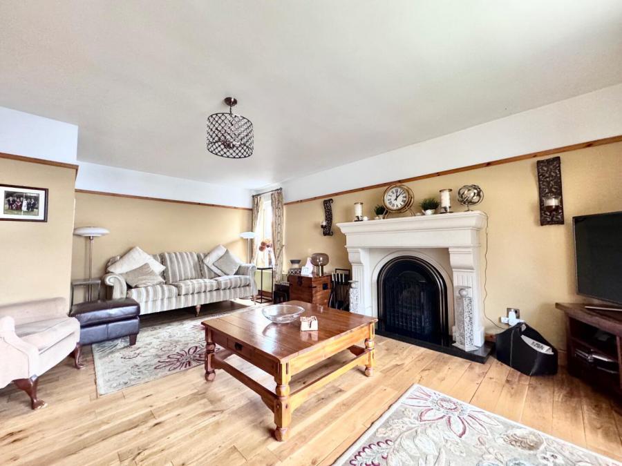 28 Coolnagard Meadows