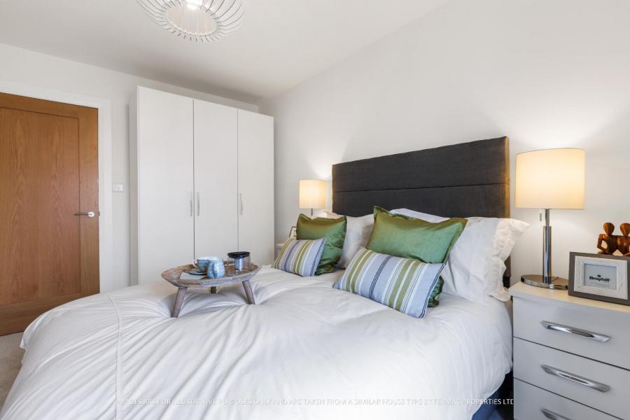 51, (With Sunroom), Camowen