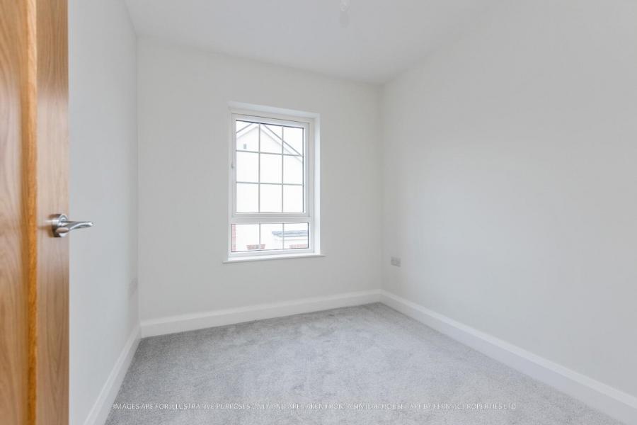 51, (With Sunroom), Camowen