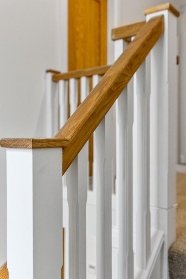 43, (With Sunroom), Camowen