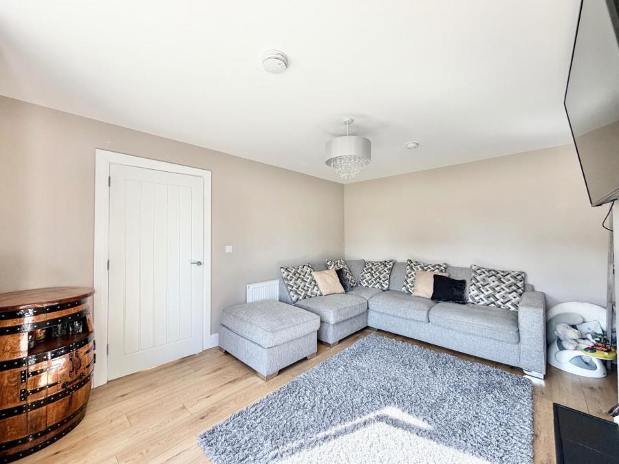 32 Highfield Drive