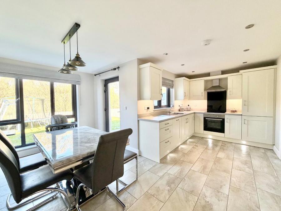32 Highfield Drive