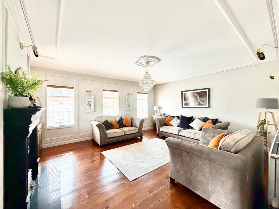 10 Loughview Cottages