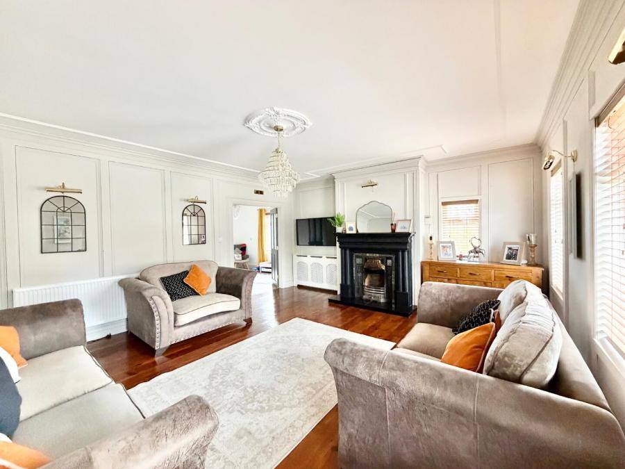 10 Loughview Cottages