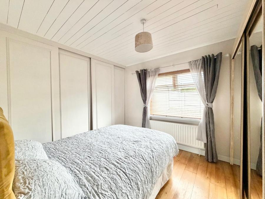 10 Loughview Cottages