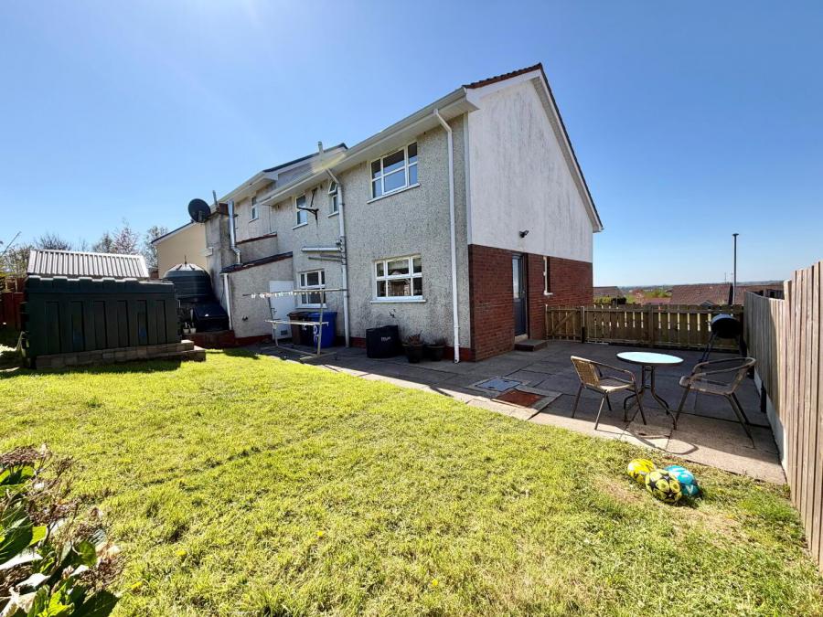 6 Pinefield Court