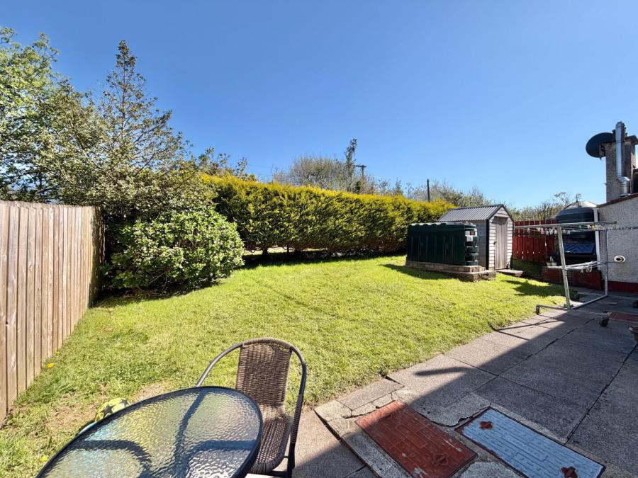 6 Pinefield Court