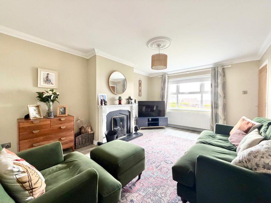 6 Pinefield Court