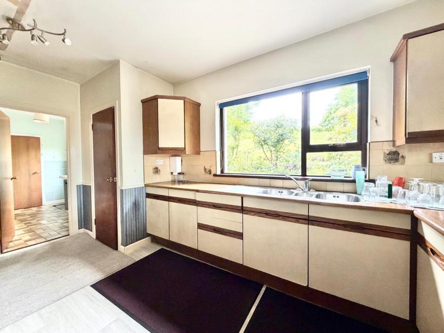 8 St Julians Road