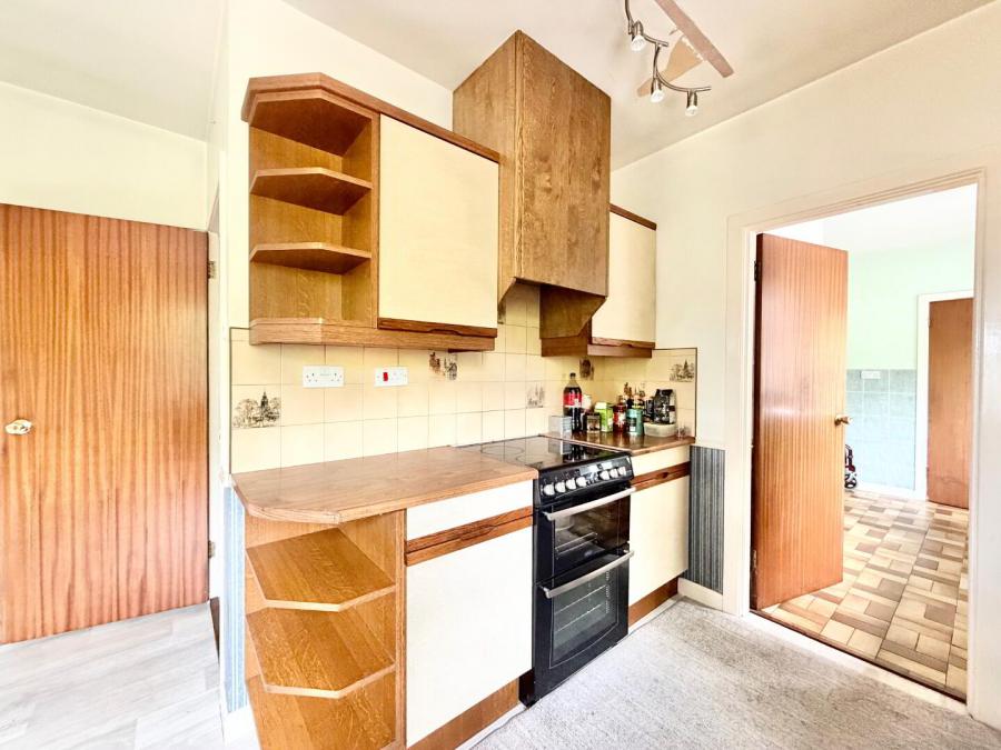 8 St Julians Road