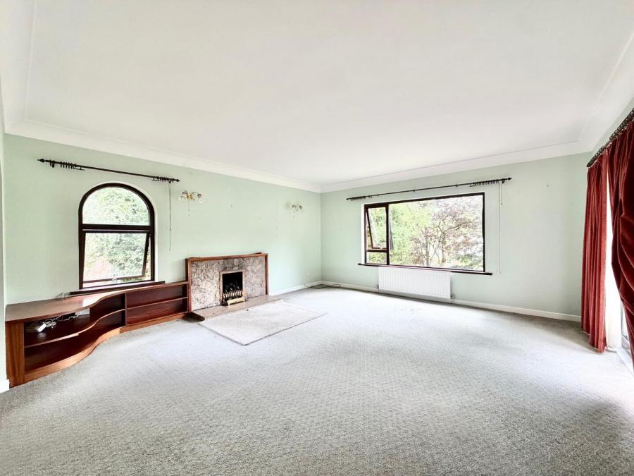 8 St Julians Road