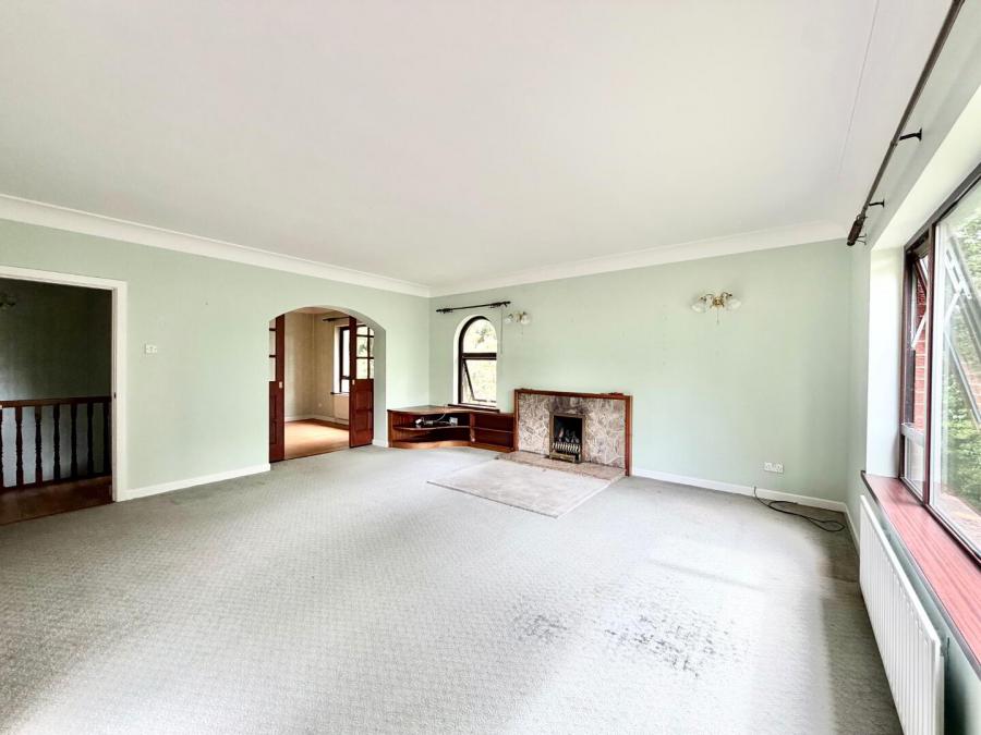 8 St Julians Road