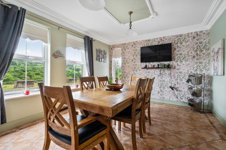 77 Bonds Glen Road