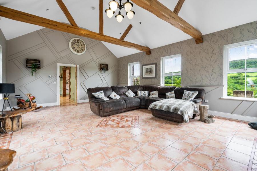 77 Bonds Glen Road
