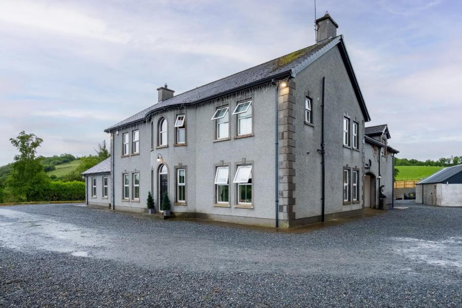 77 Bonds Glen Road
