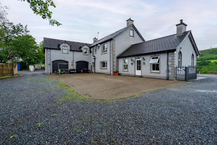 77 Bonds Glen Road