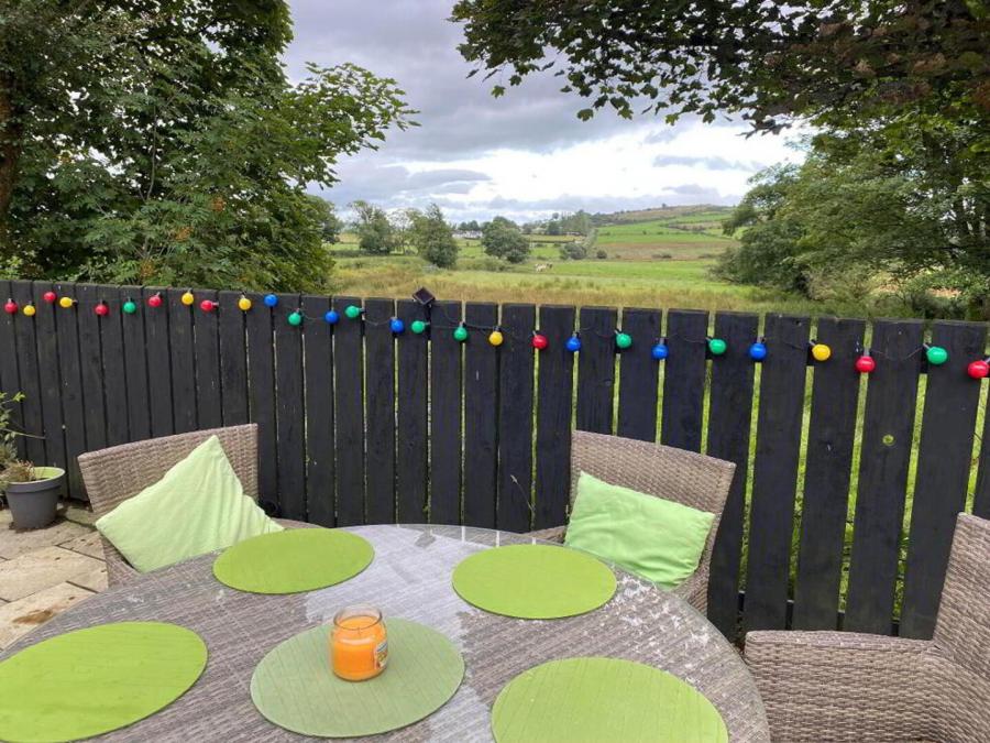 Pullyernan Hall, 37 Moneygal Road