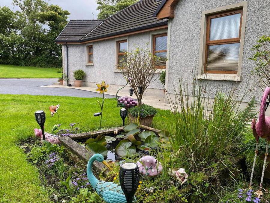 Pullyernan Hall, 37 Moneygal Road