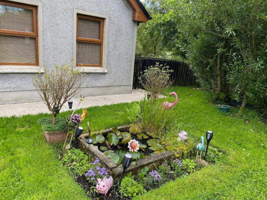 Pullyernan Hall, 37 Moneygal Road