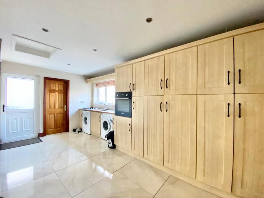 6 Aghadulla Road