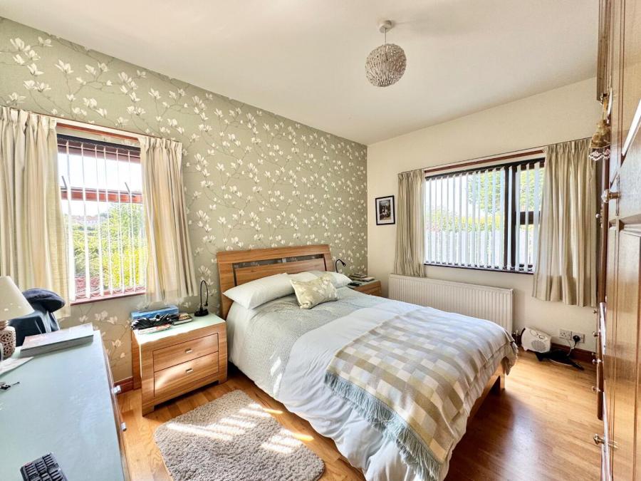 13 Carnalea Road