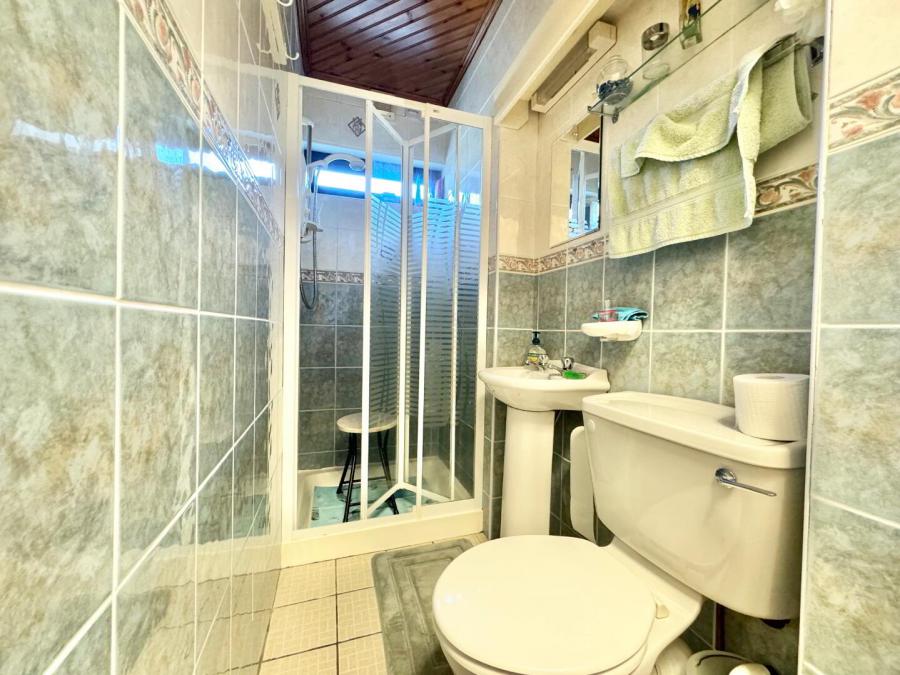 13 Carnalea Road
