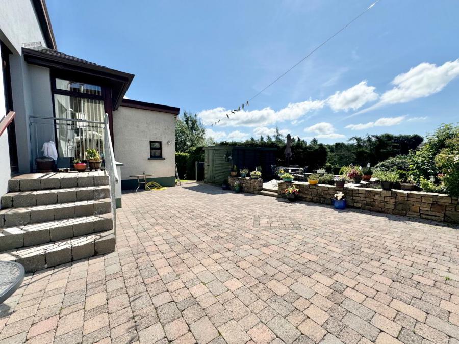 13 Carnalea Road