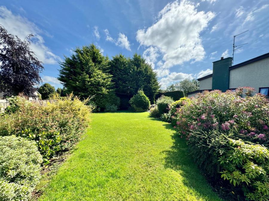 13 Carnalea Road