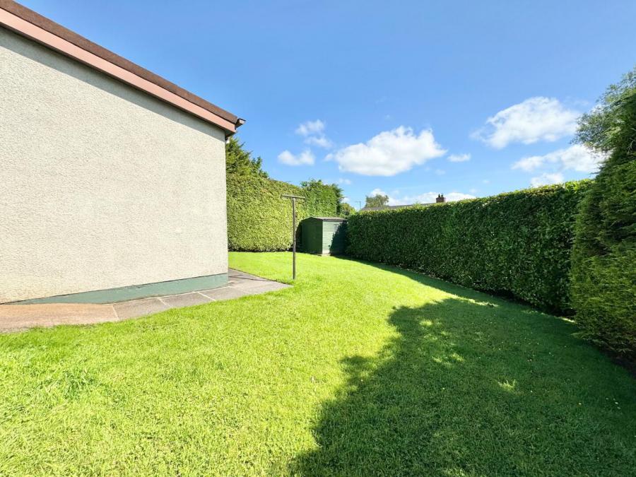 13 Carnalea Road