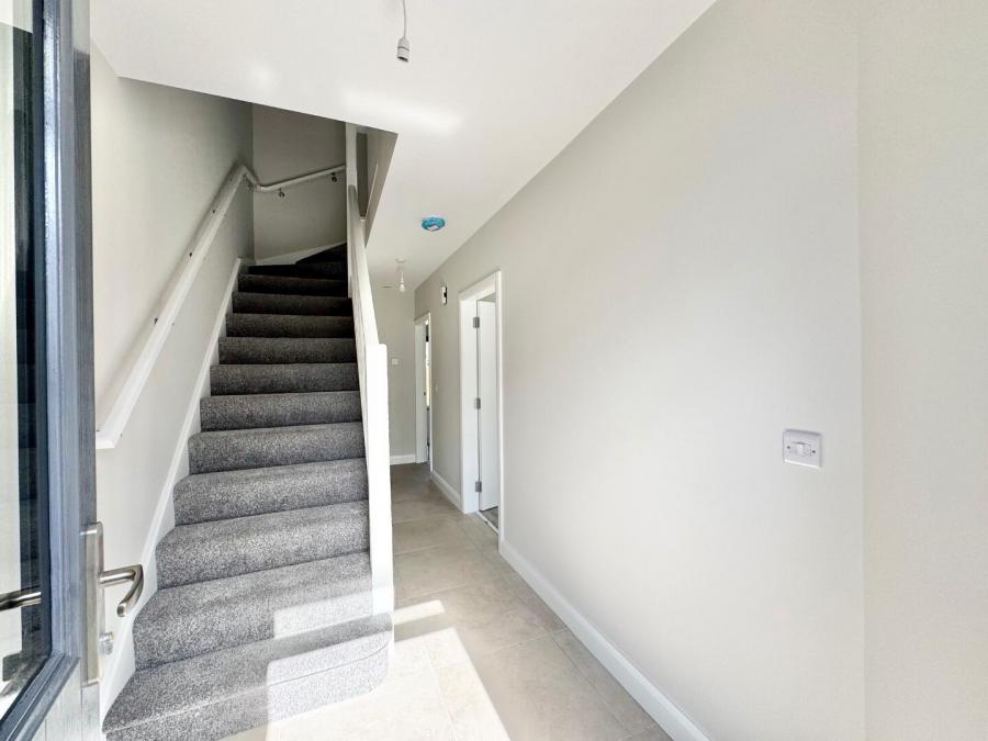 4, Milltown Mews