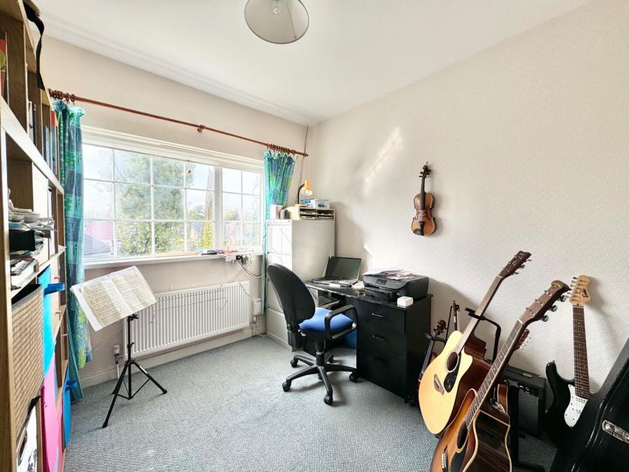 22 Kylemore Gardens