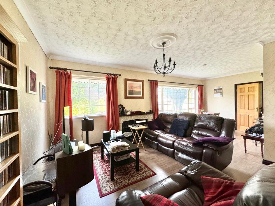 22 Kylemore Gardens