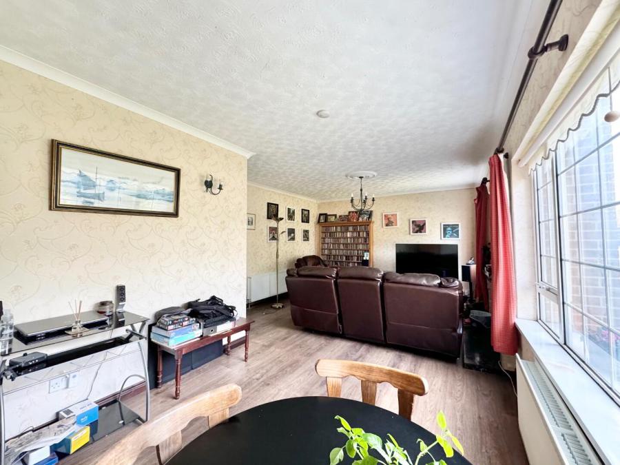 22 Kylemore Gardens