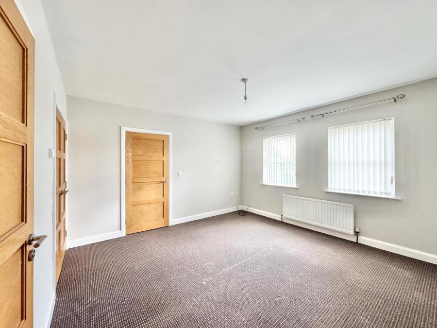 2 Barony Heights