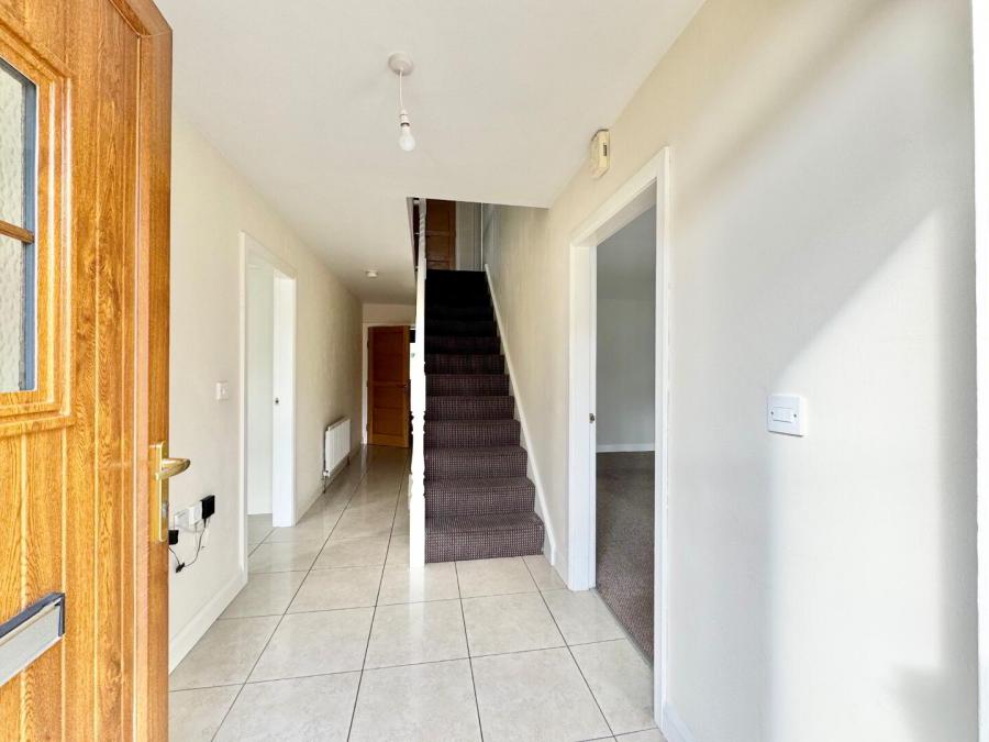 2 Barony Heights