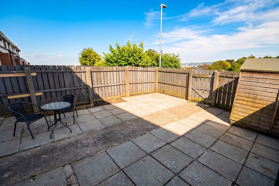 11 Glencairn Way