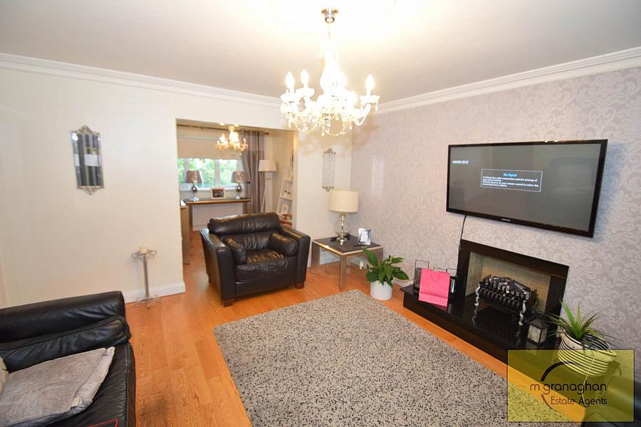 11 Hawthorn Hill