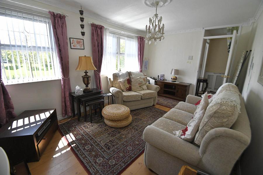42 Glasvey Drive