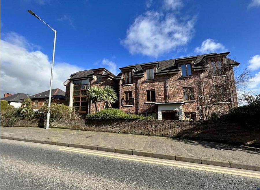 Apt 9 Antrim Road