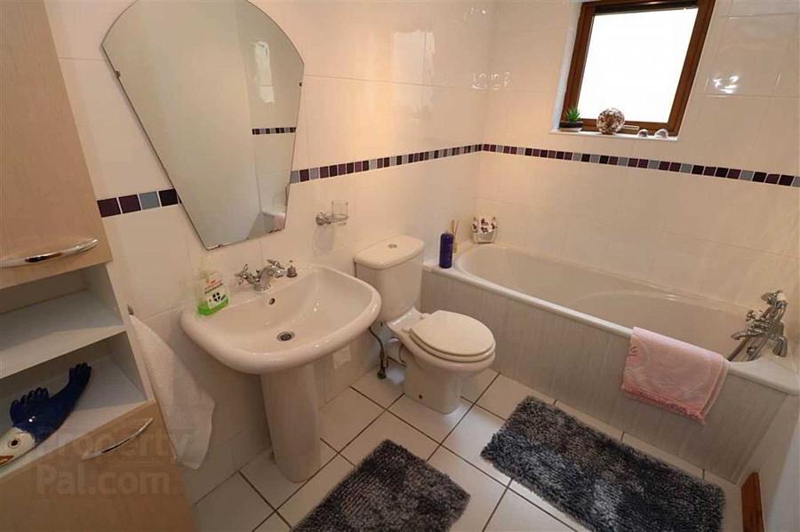 Apt 9 Antrim Road