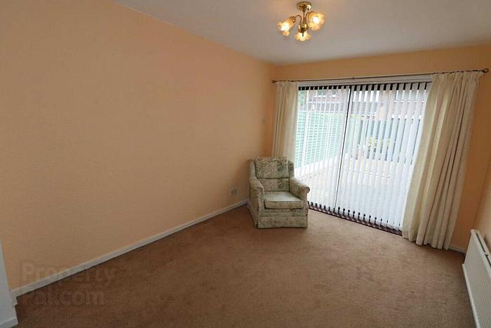17 Orchardville Avenue