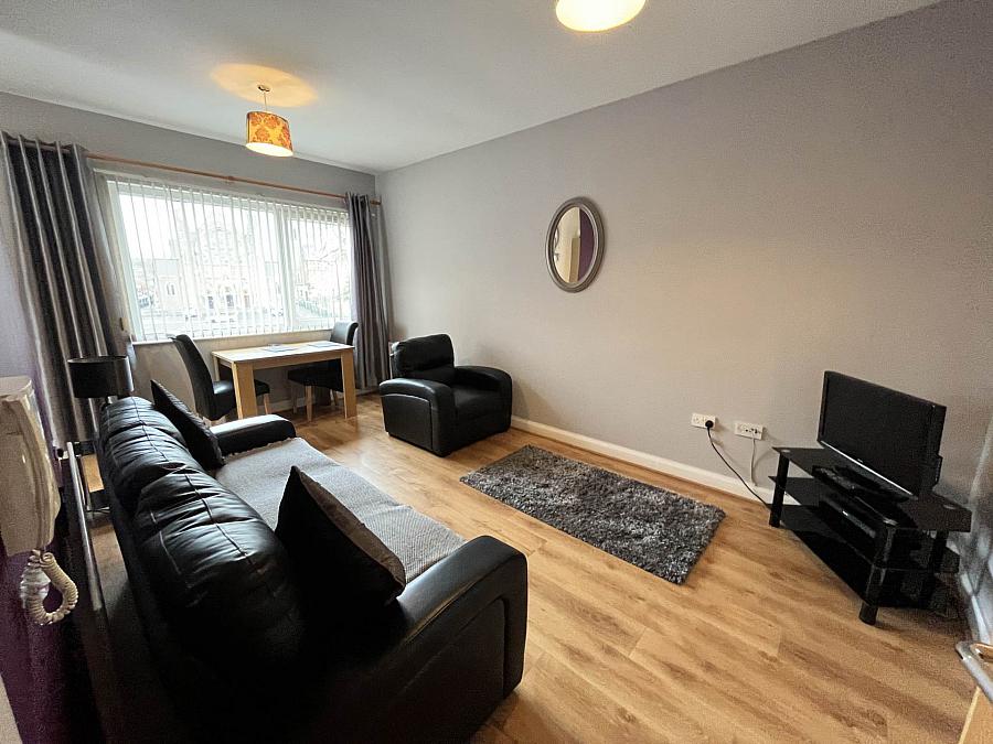 Apt 7 Ross Mill Avenue