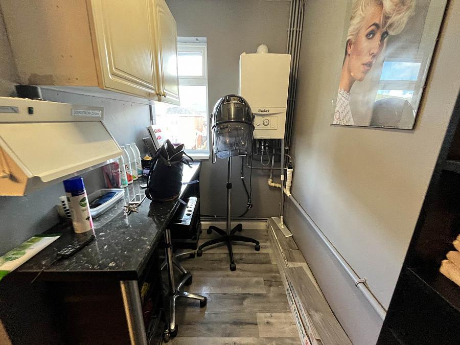 21 Brittons Parade Unit B