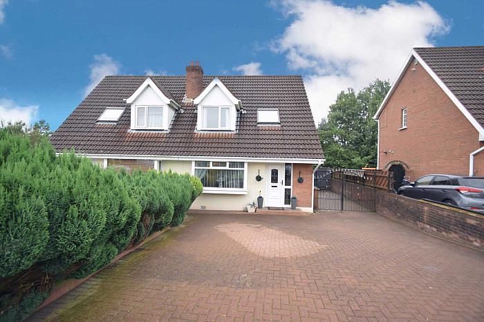 15 Hollybrook Road